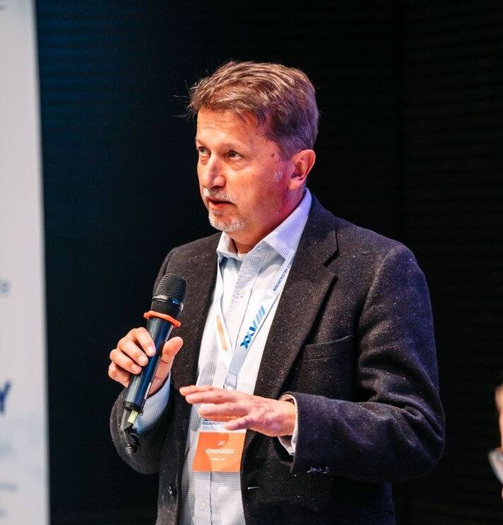 Jiří Vondrášek